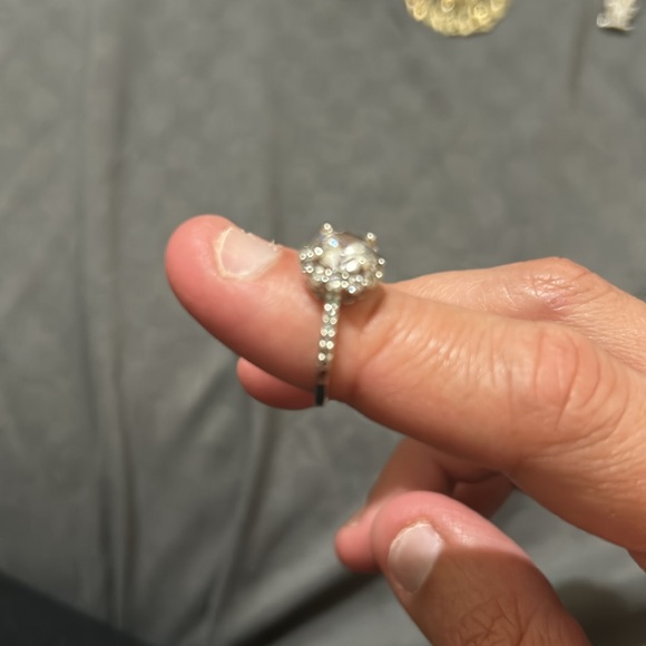 Ring - Picture 2 of 2